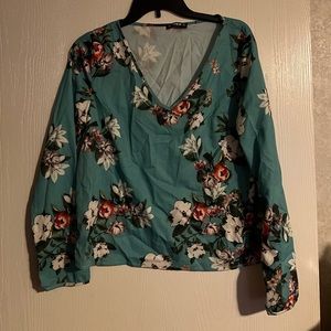 SHEIN floral blouse Large